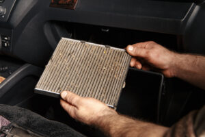 Le filtre d'habitacle est destiné à fournir aux occupants de la voiture une bonne qualité d’air à l'intérieur de l’habitacle.