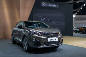 Le nouveau Peugeot 3008 sera hybridé et 100% électrifié. En effet, la génération actuelle de 3008 vient de connaître un restylage.